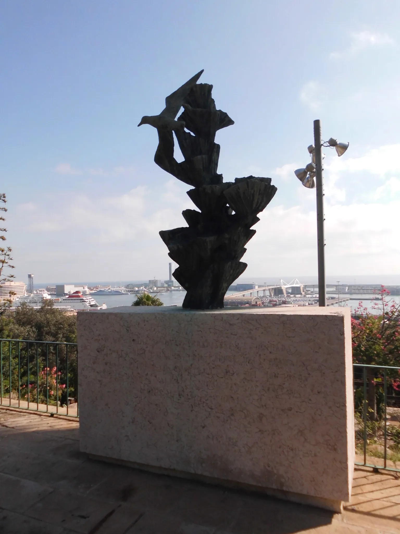 L'Au dels temporals