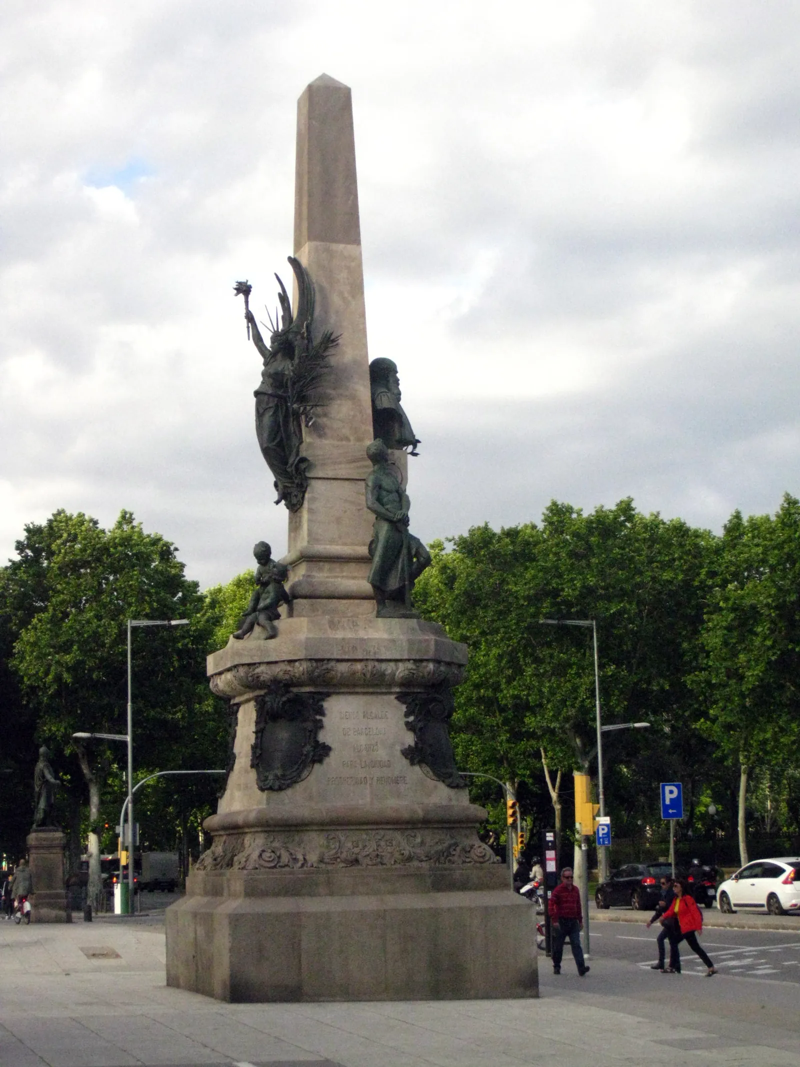 Monument a Rius i Taulet