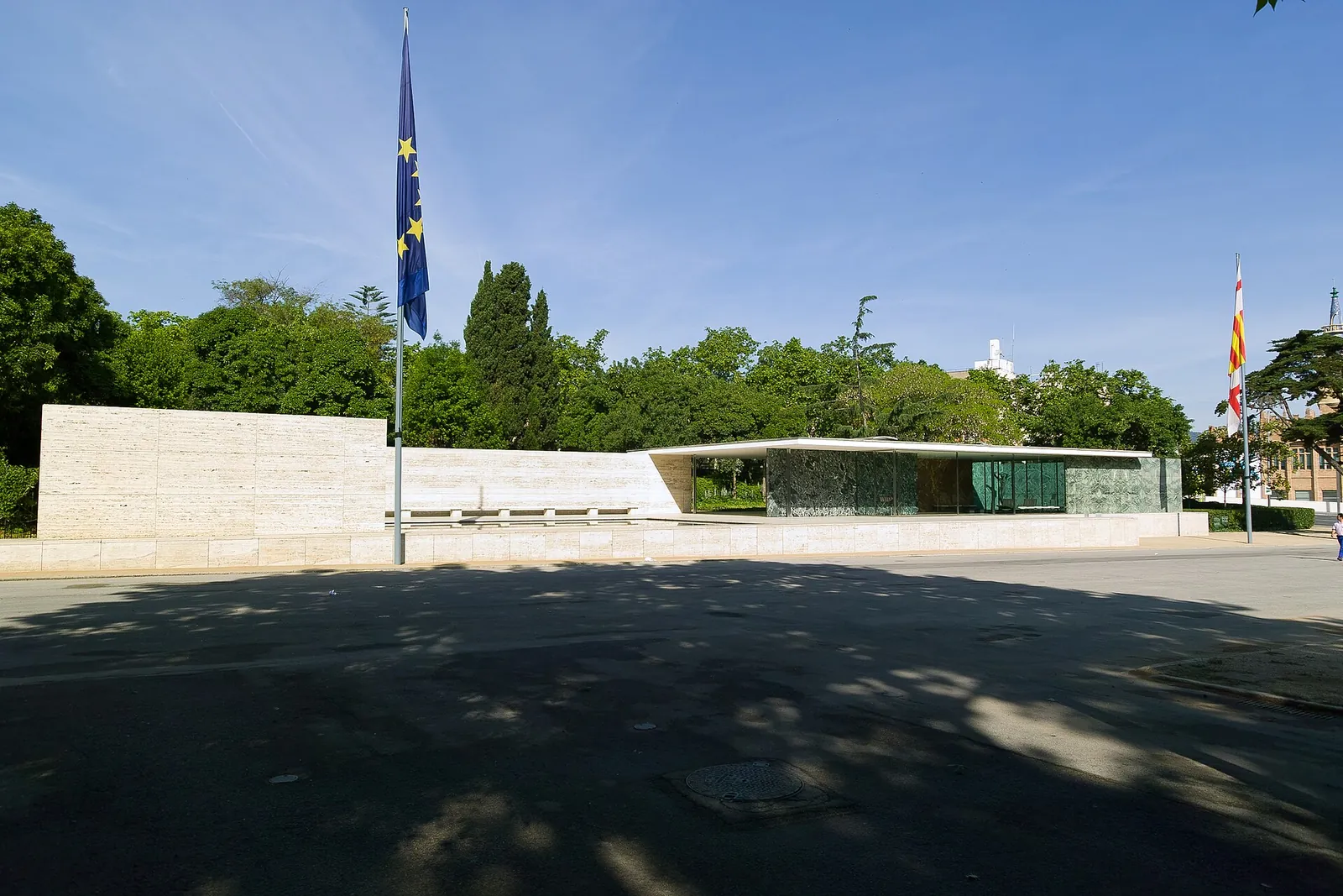 Pavelló Mies van der Rohe