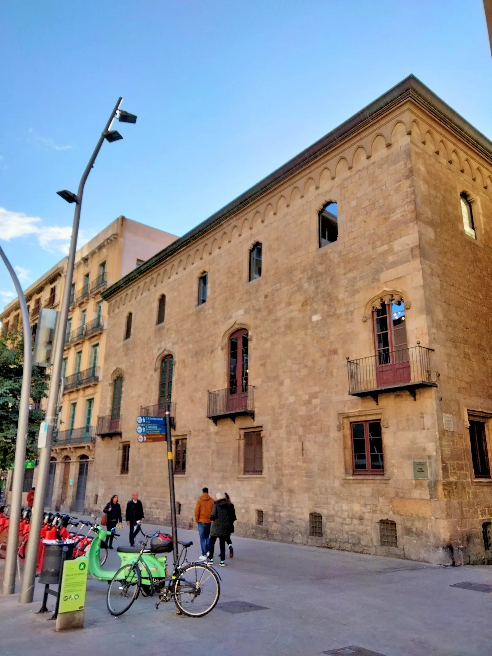 Palau Centelles