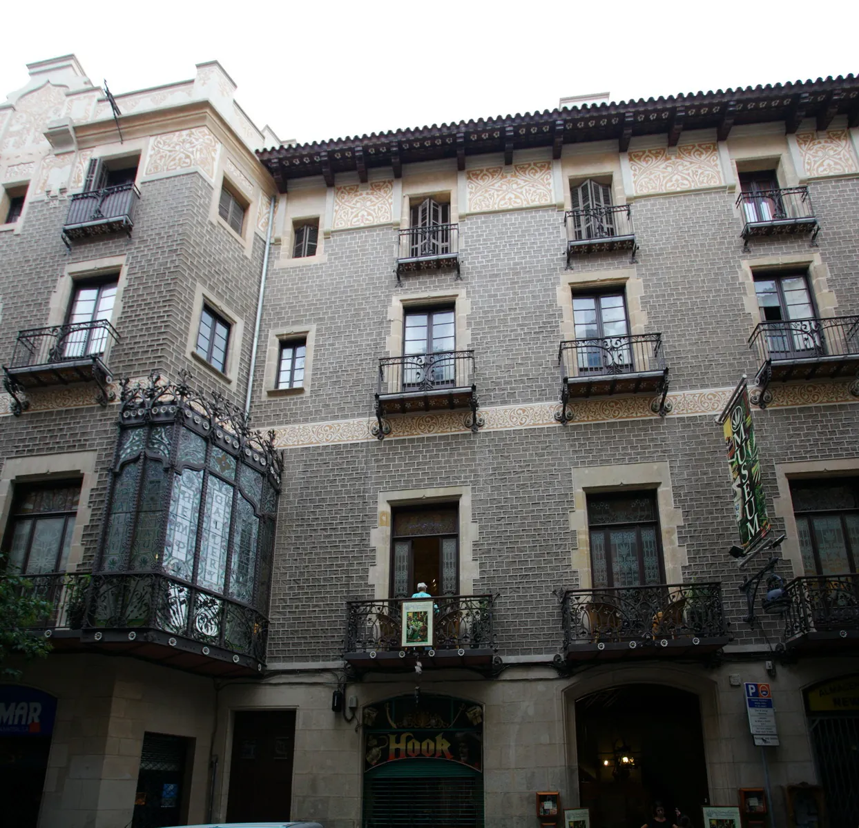 Palau Mornau