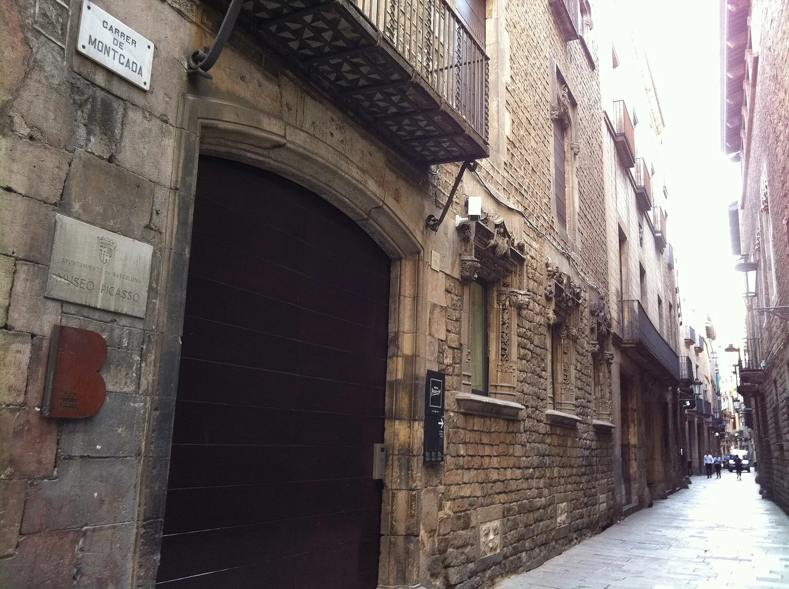 Palau Aguilar