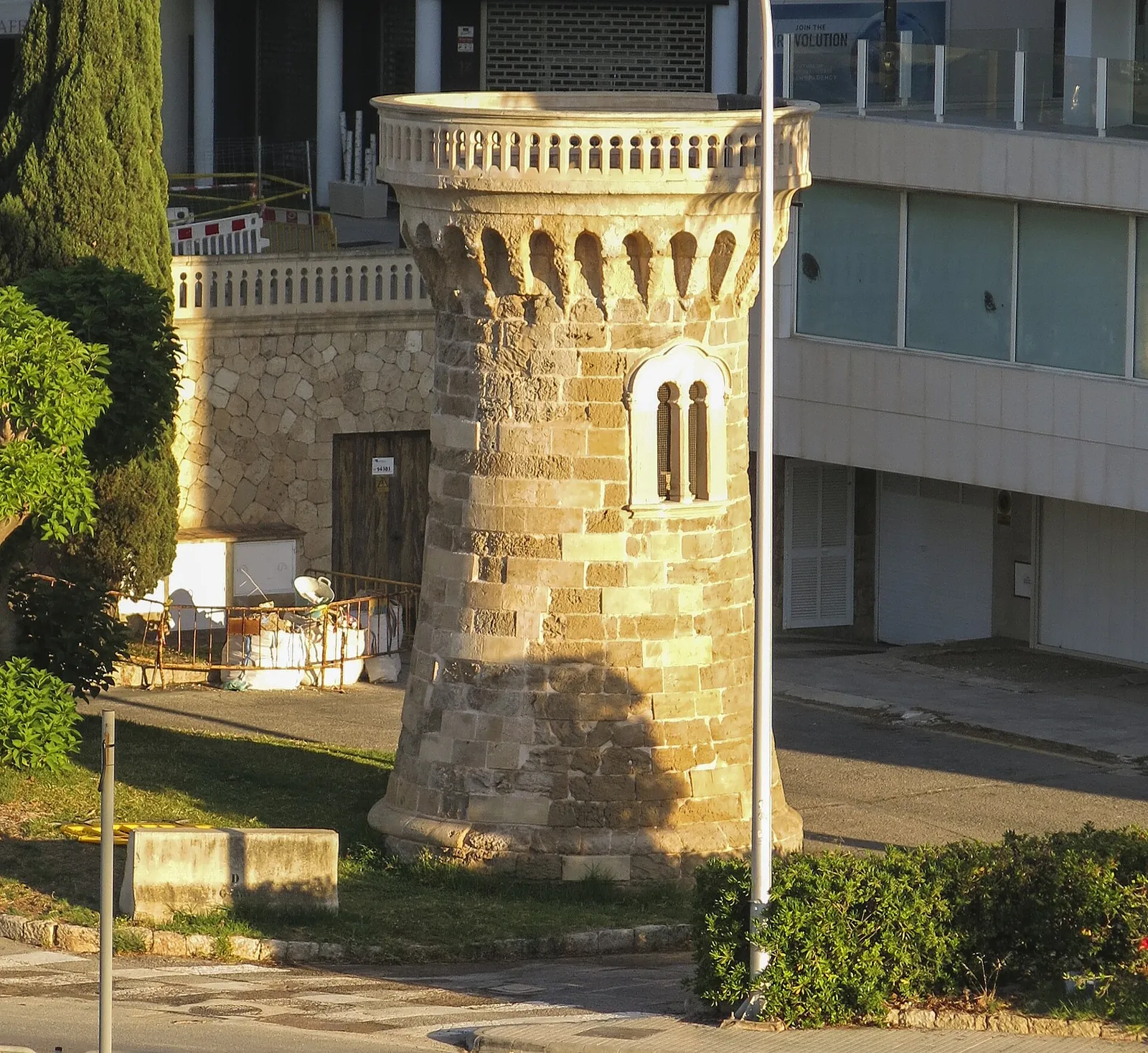 Torre de Paraires