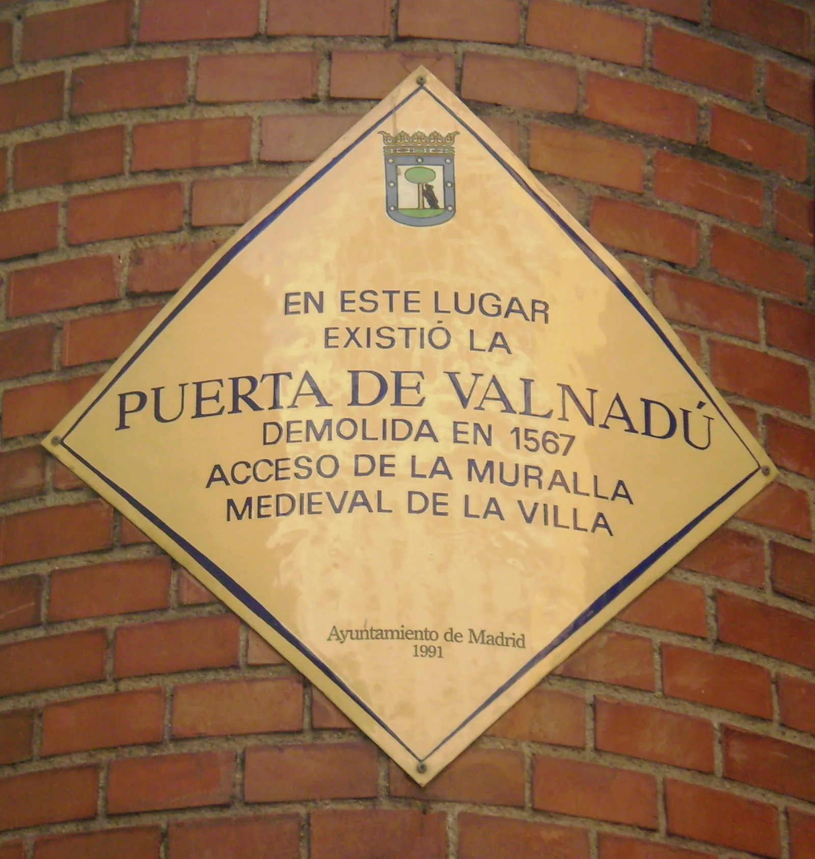 Puerta de Valnadu