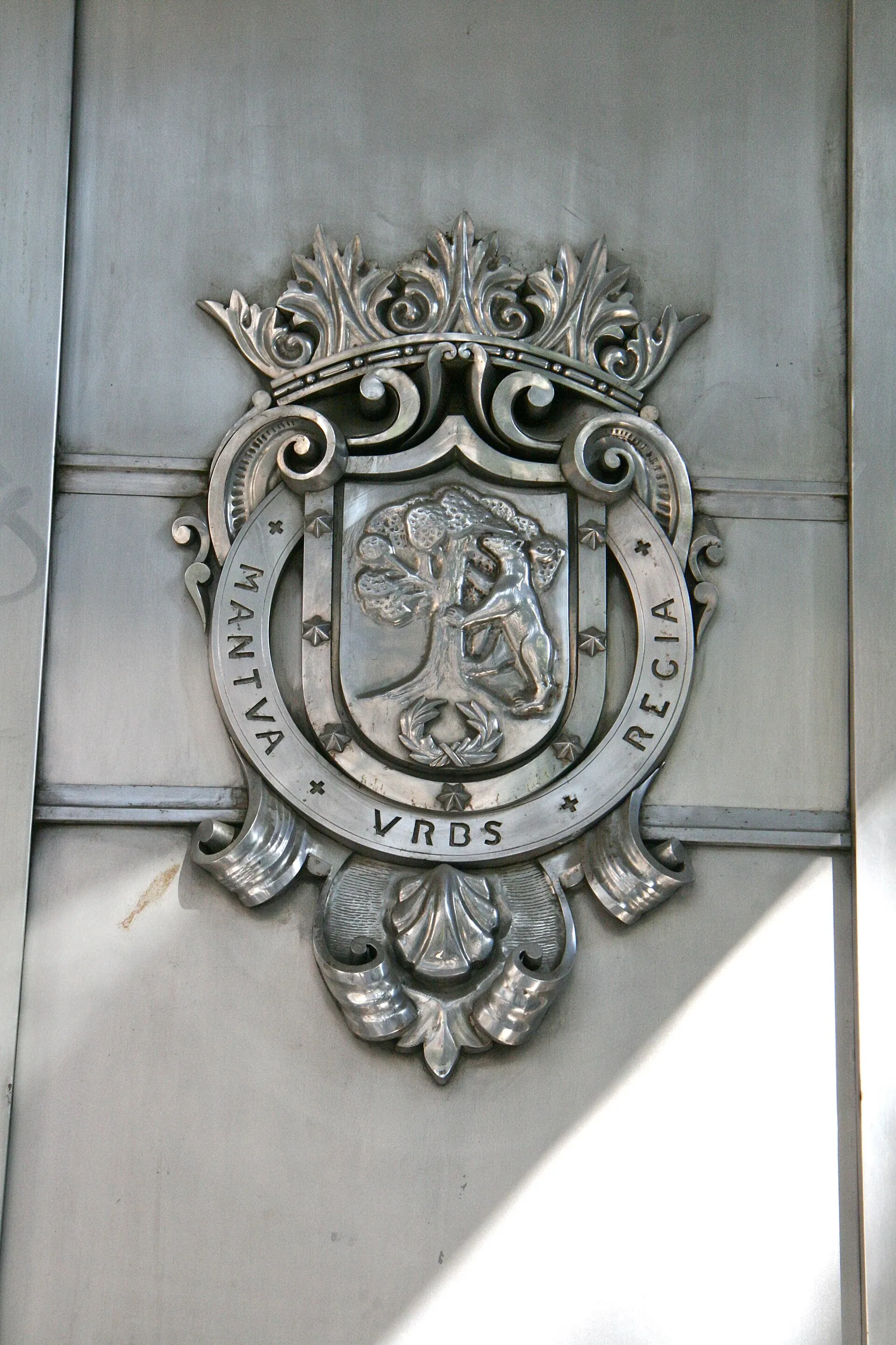 Antiguo Banco Mercantil e Industrial
