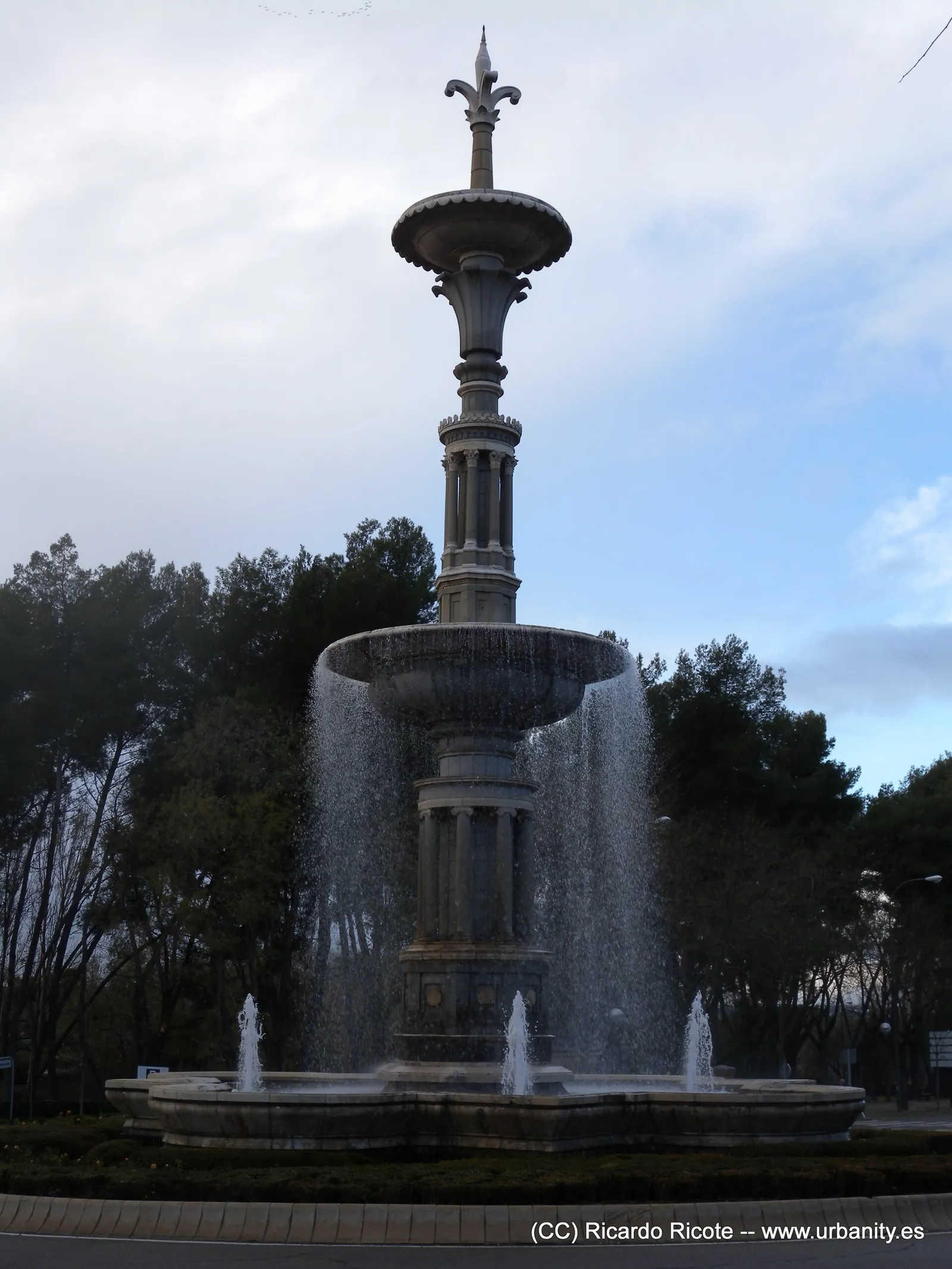 Fuente Juan de Villanueva