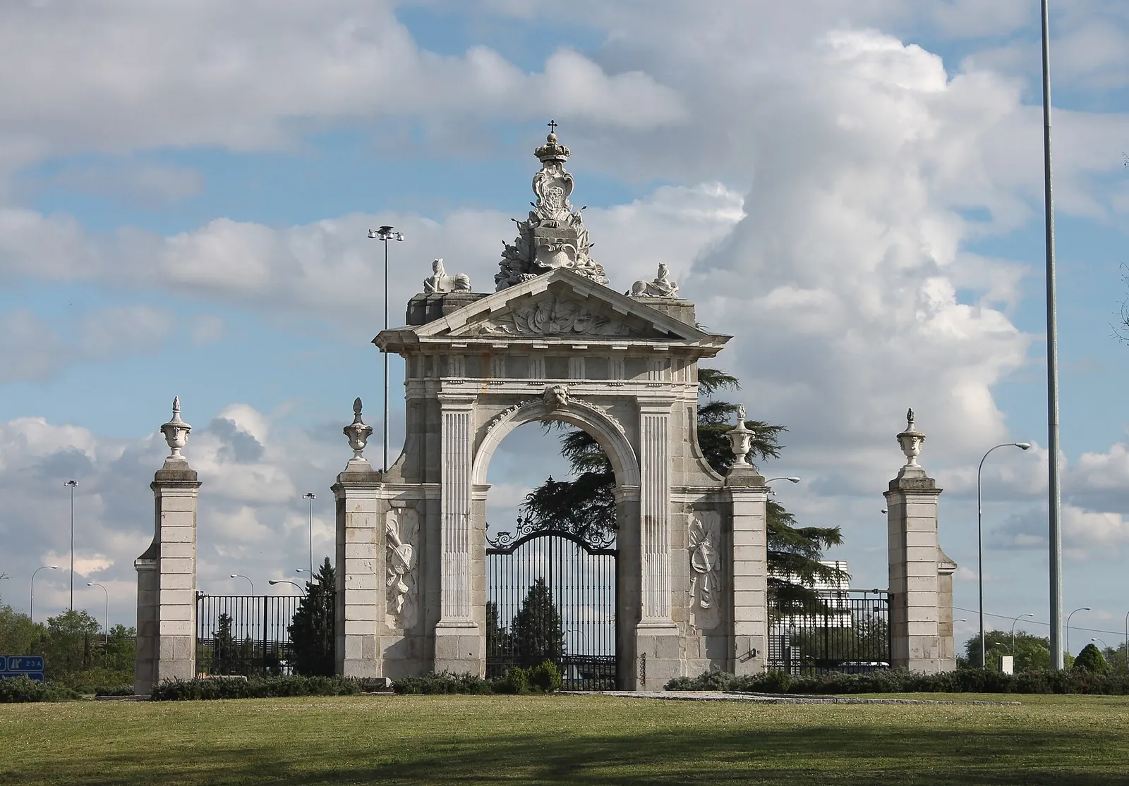Puerta de Hierro