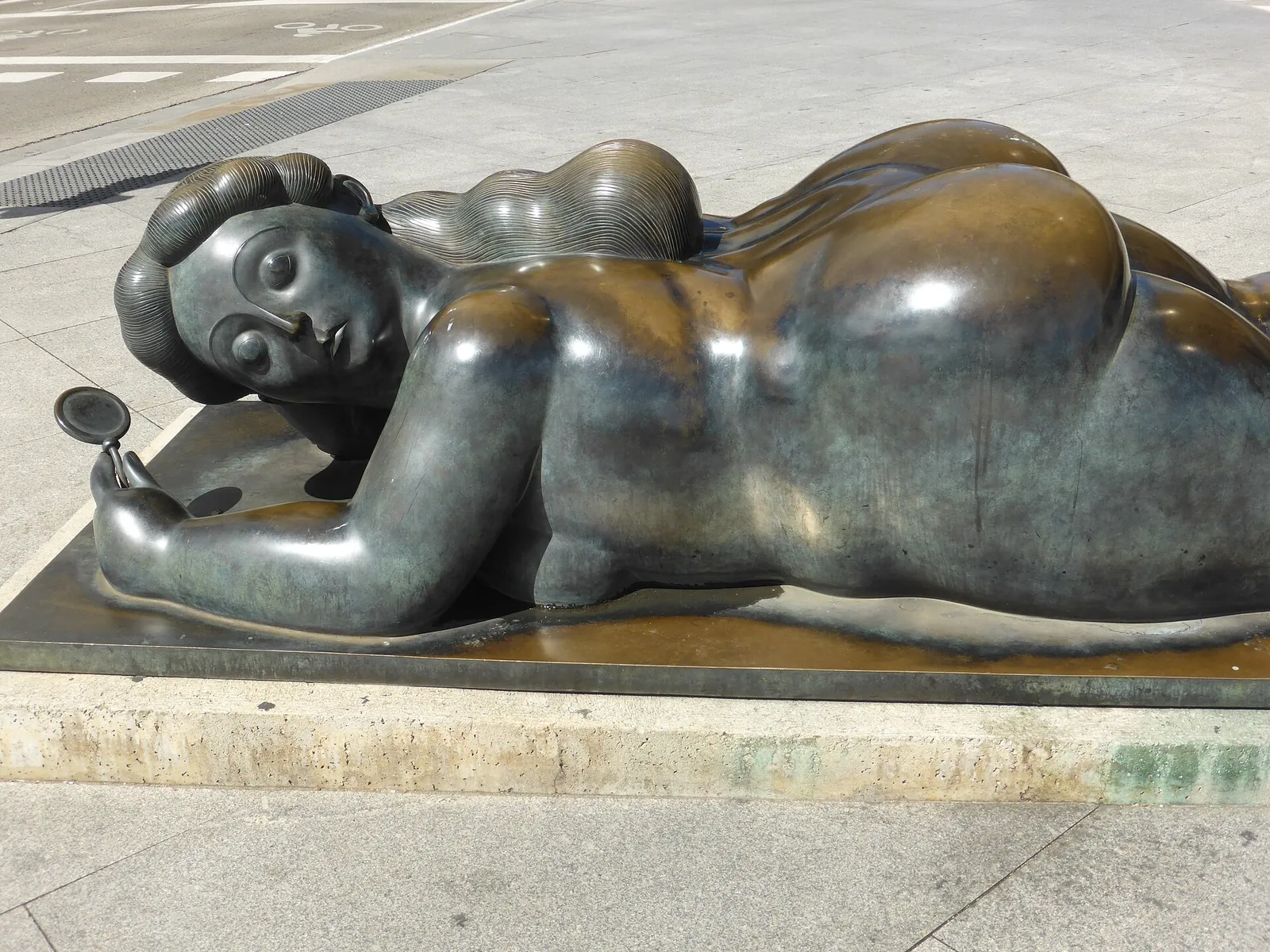 Mujer con Espejo