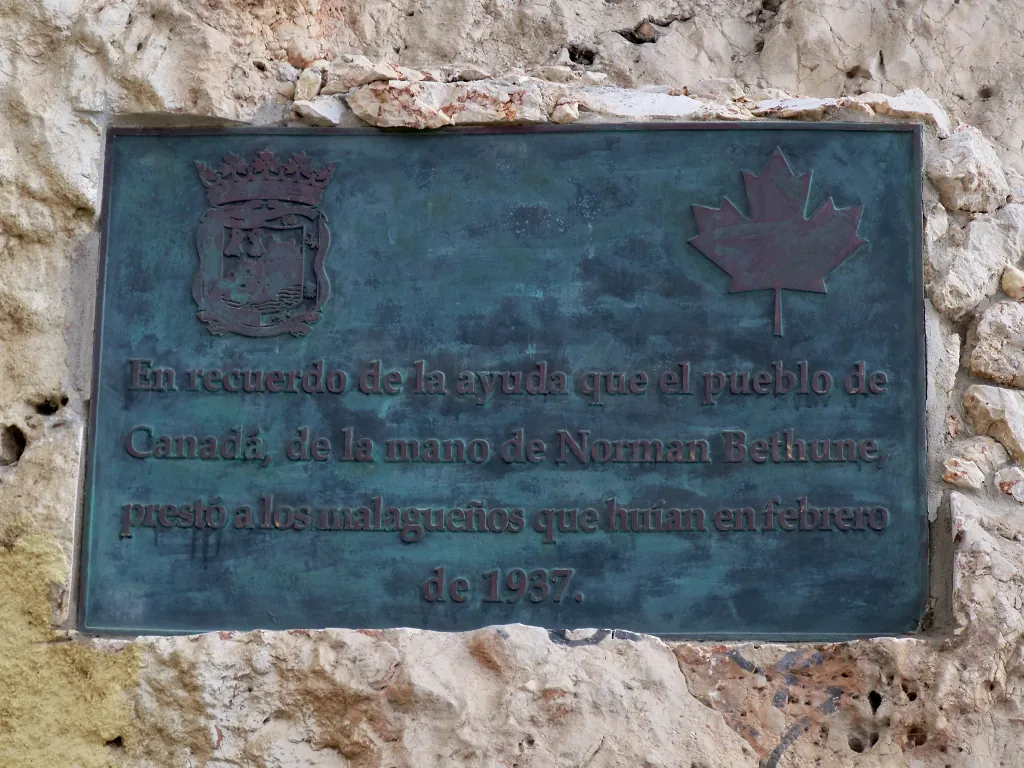 Placa a Norman Bethune