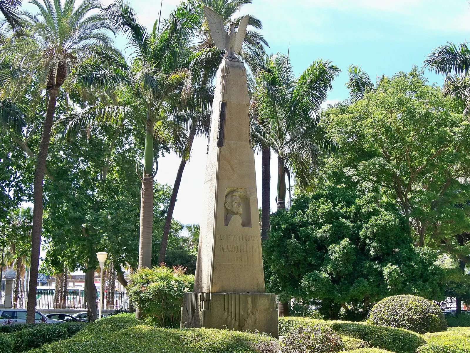 Monumento a Salvador Rueda