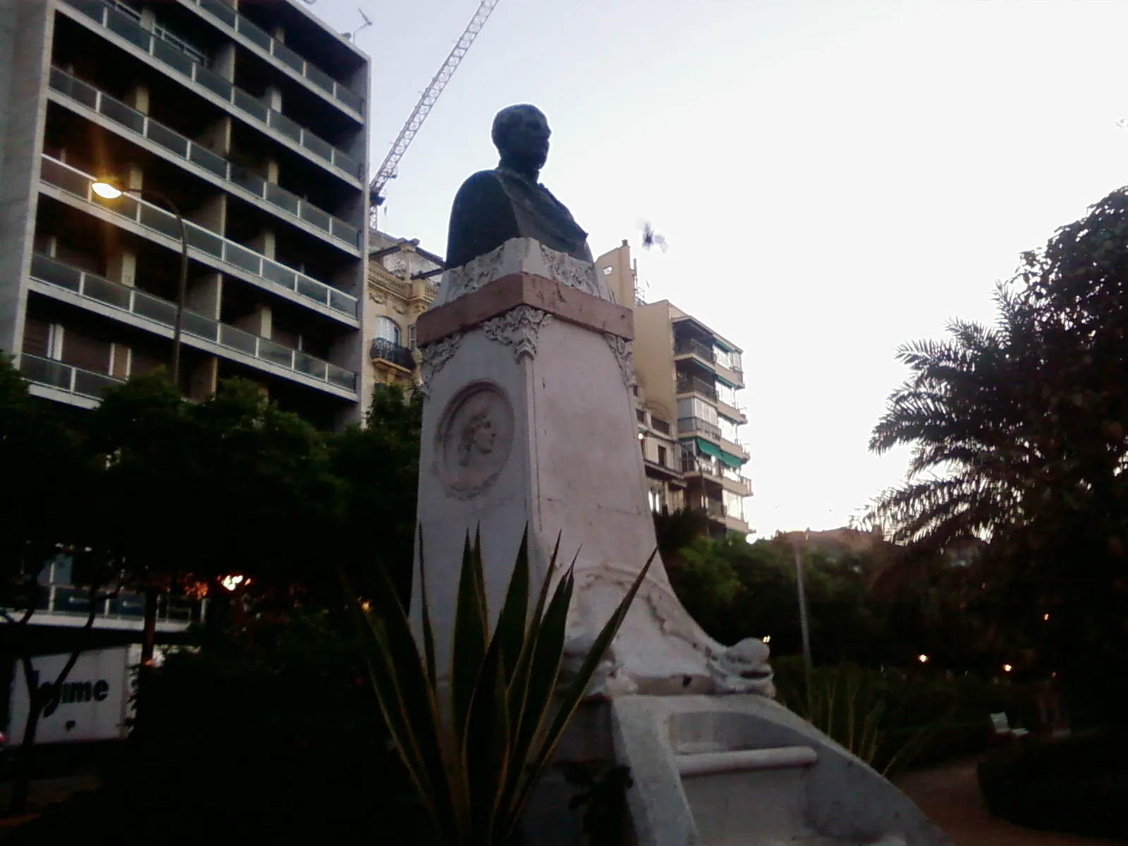Monumento al Marqués de Guadiaro