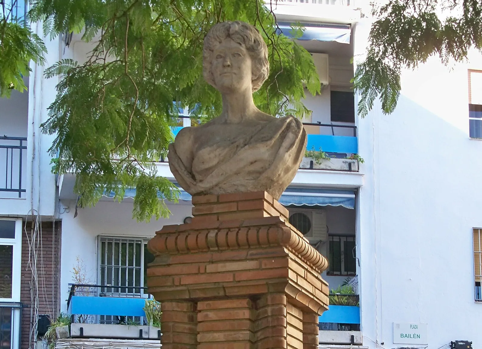 Monumento a Rosario Pino
