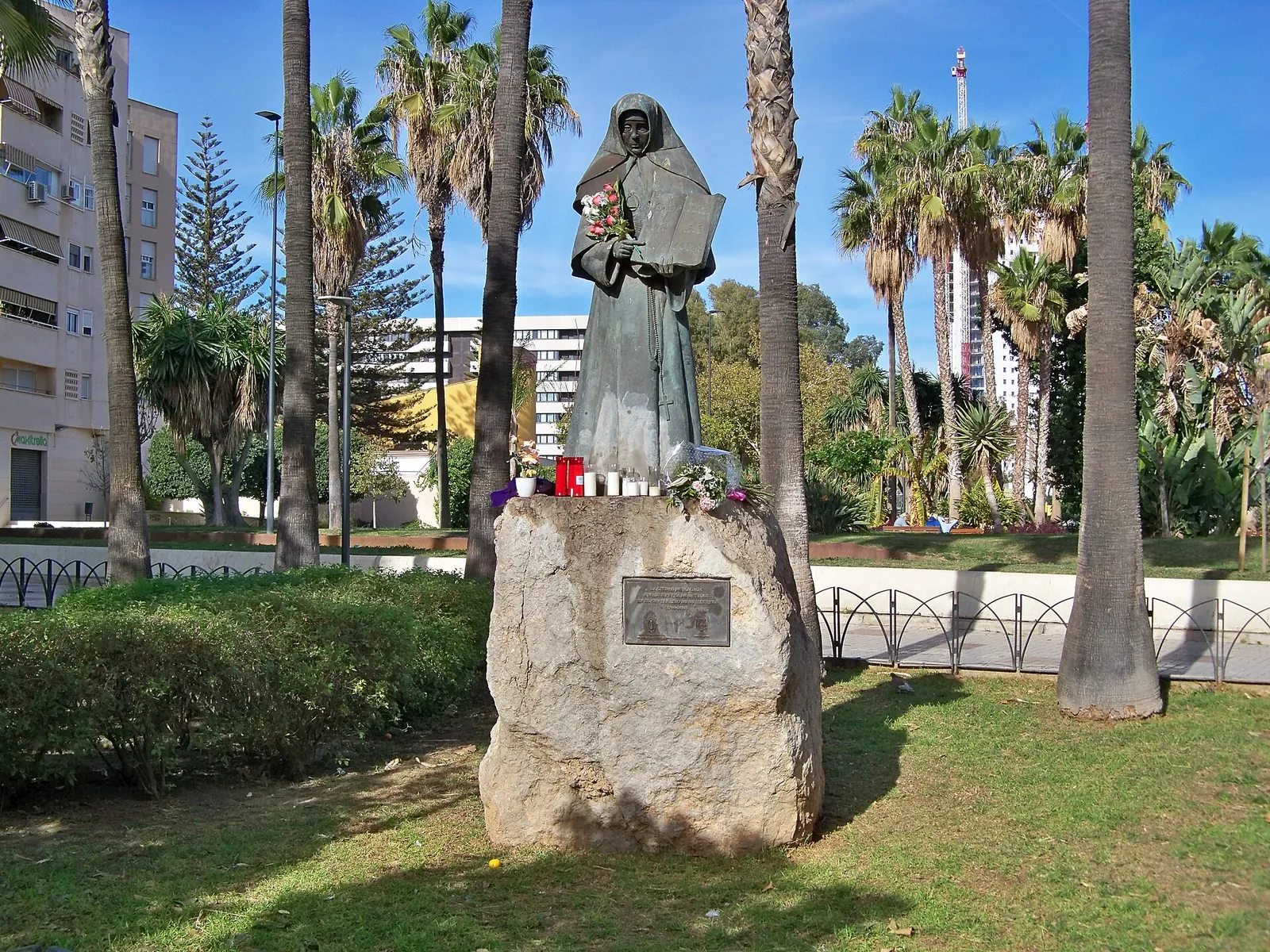 Monumento a Madre Petra de San José