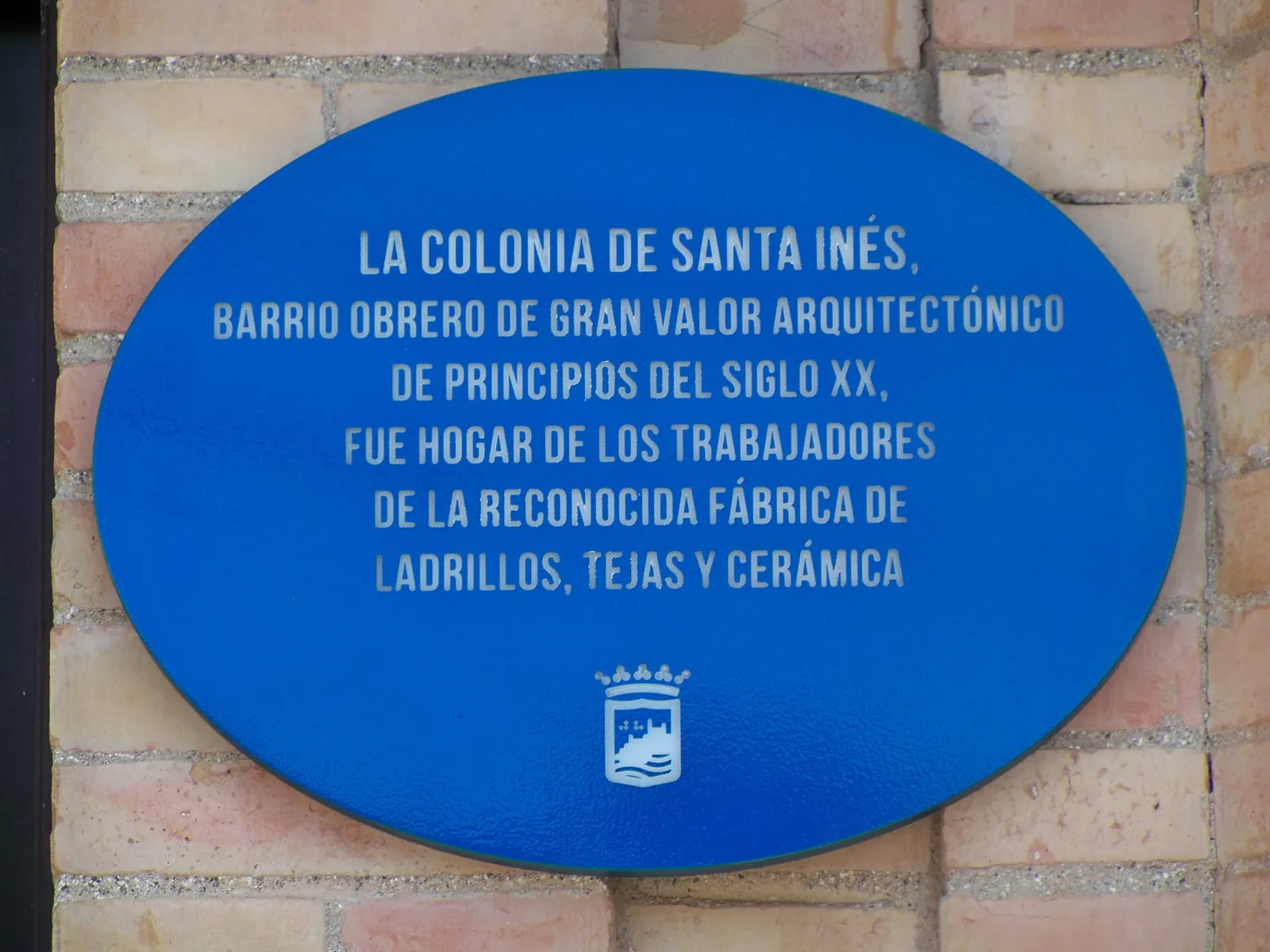 Placa a la Colonia Santa Inés