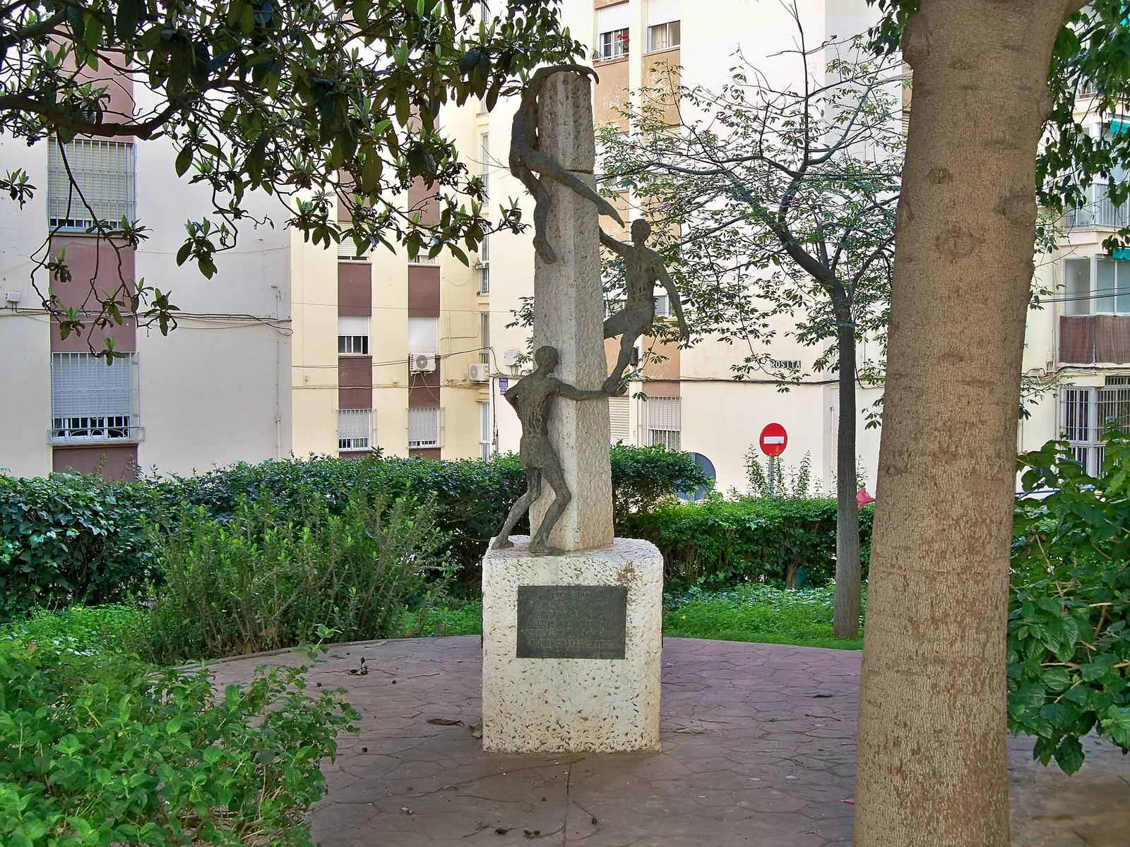 Monumento a la Cooperación