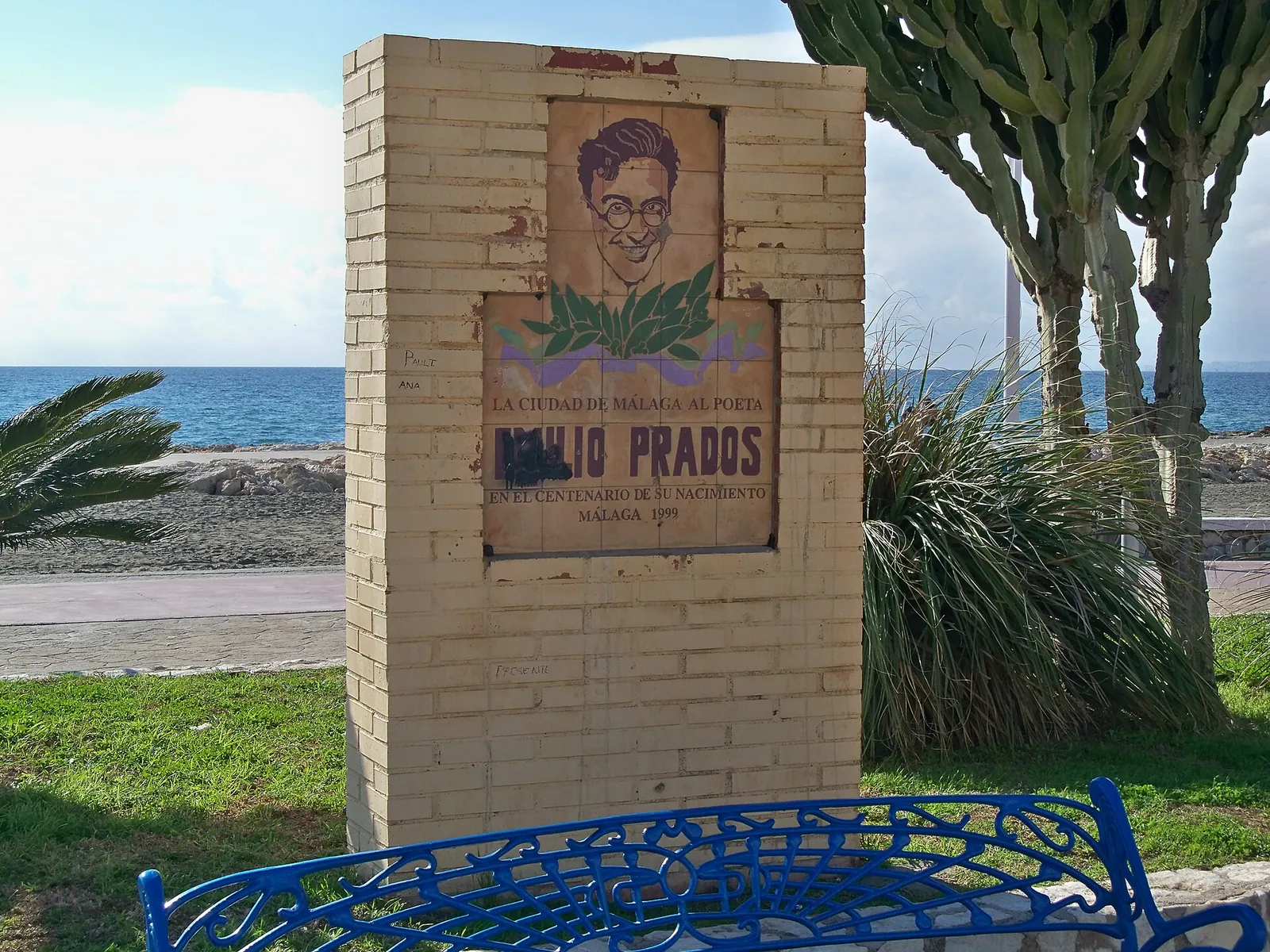 Monumento a Emilio Prados