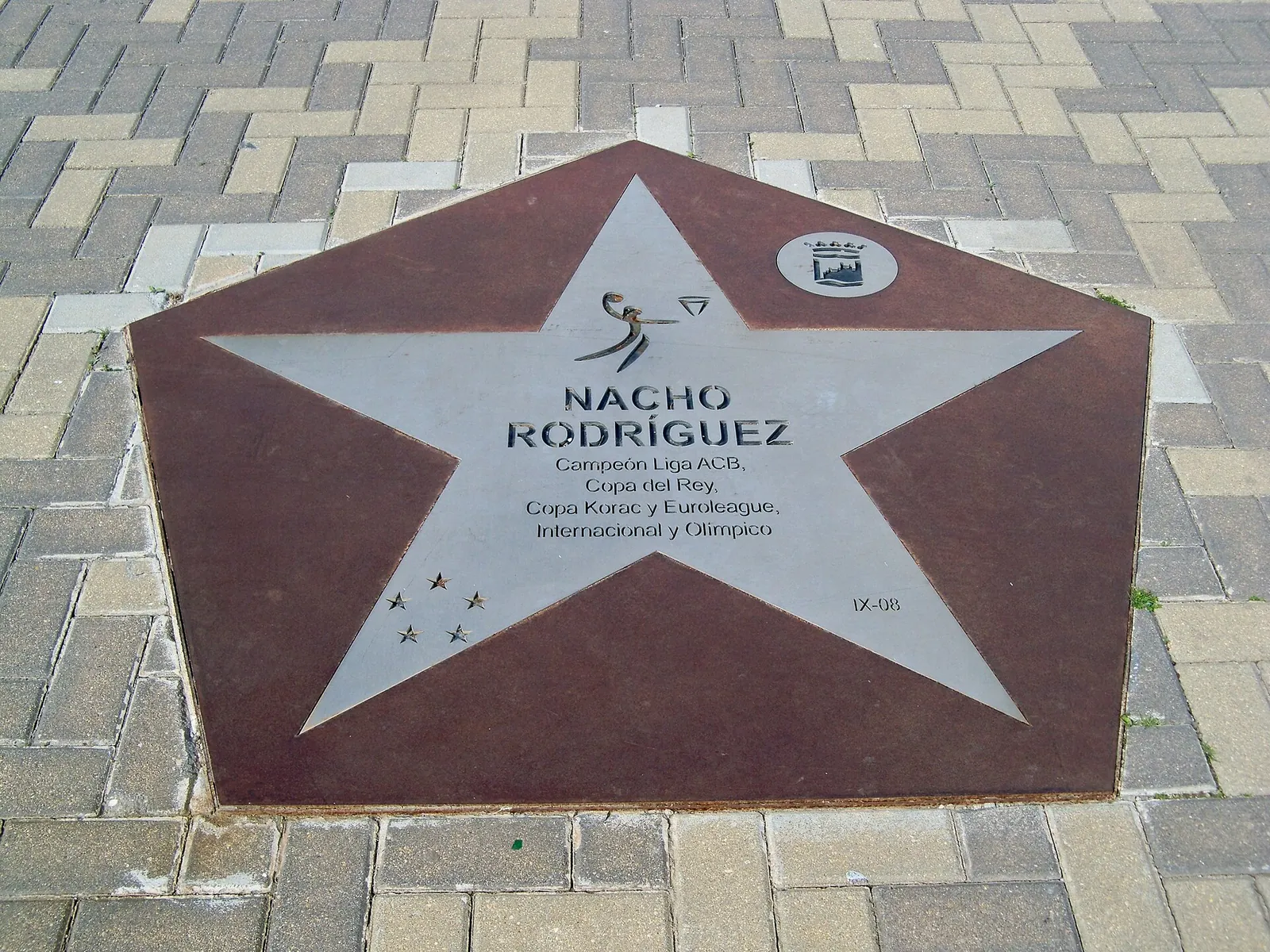 Placa a Nacho Rodríguez