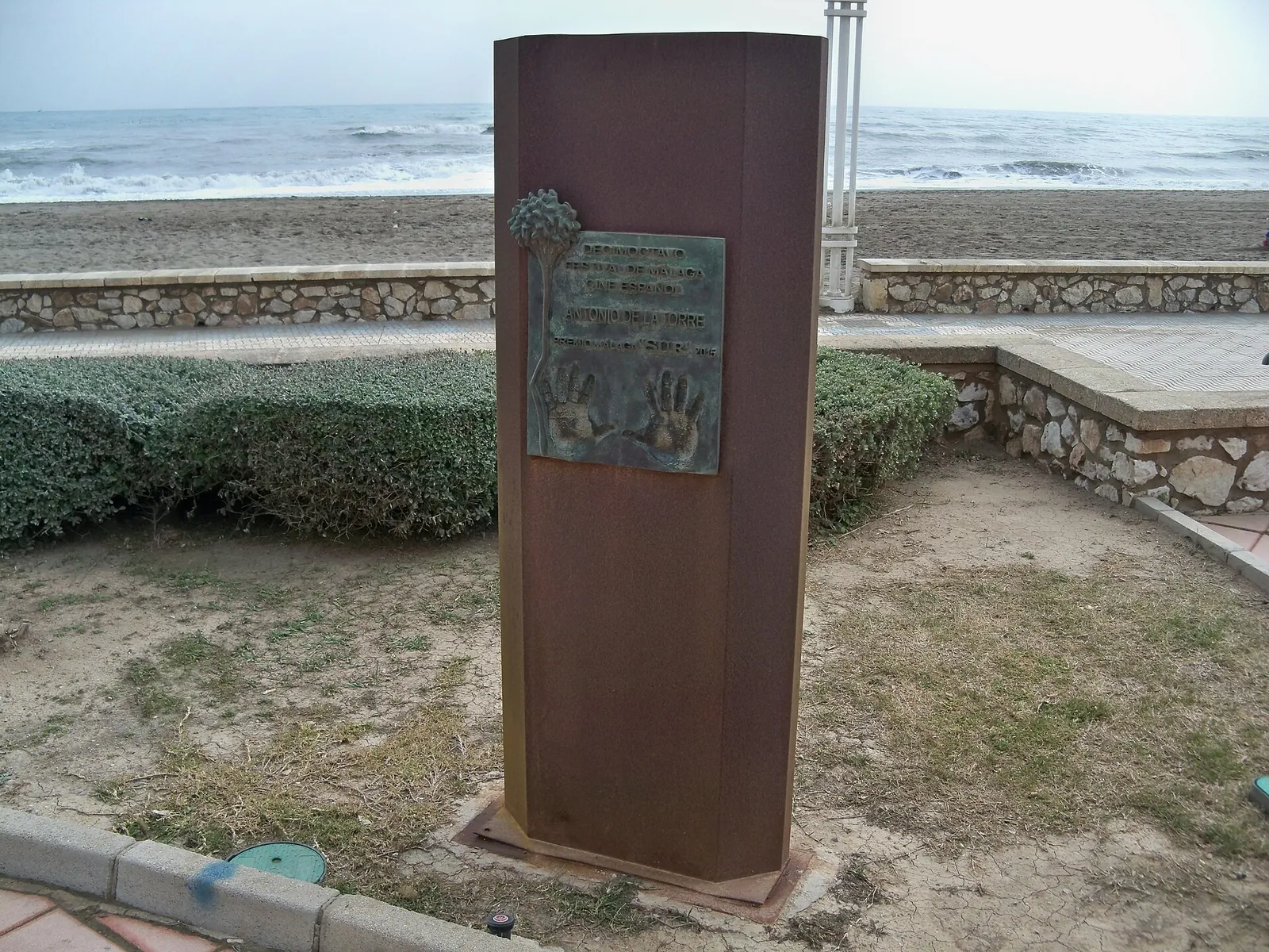 Monumento a Antonio de la Torre