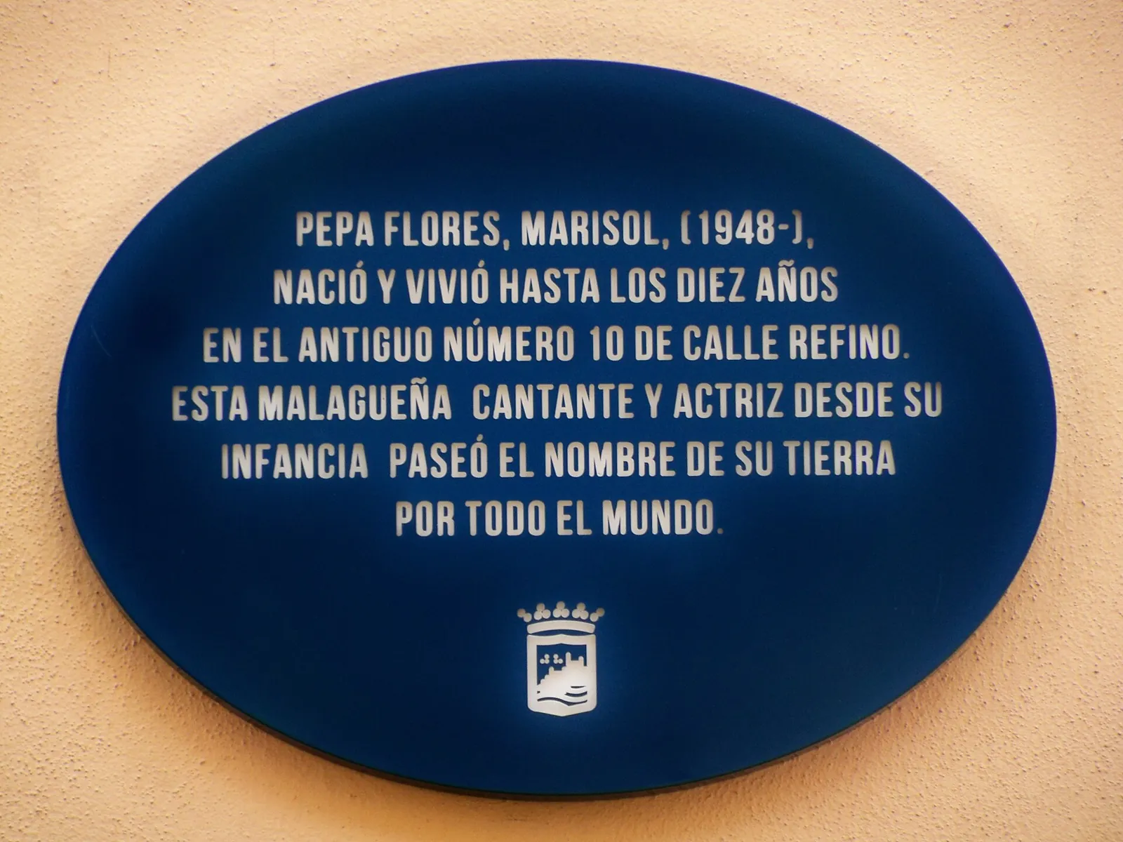 Placa a Pepa Flores