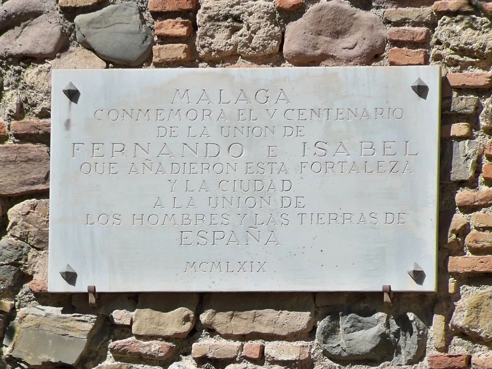 Placa a la Unión de los Reyes Católicos