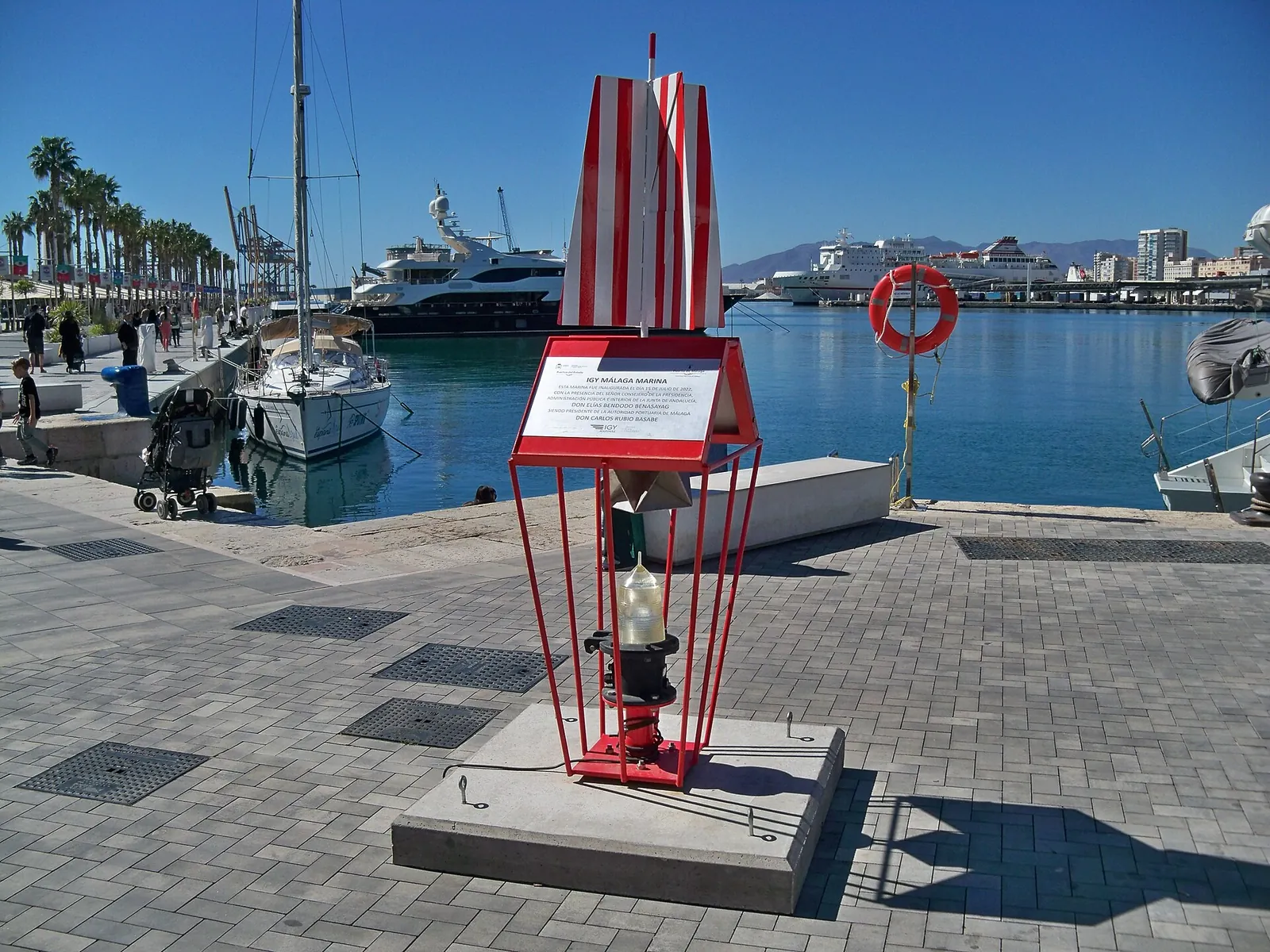 Monumento a la Inauguración del IGY Málaga Marina