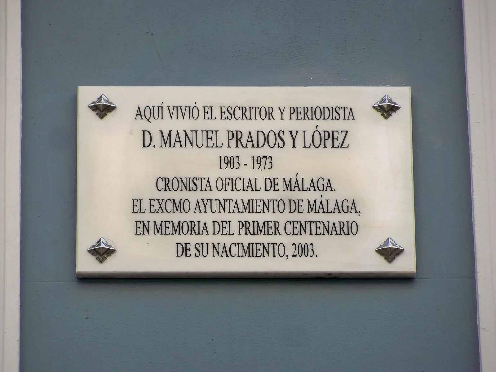 Placa a Manuel Prados y López