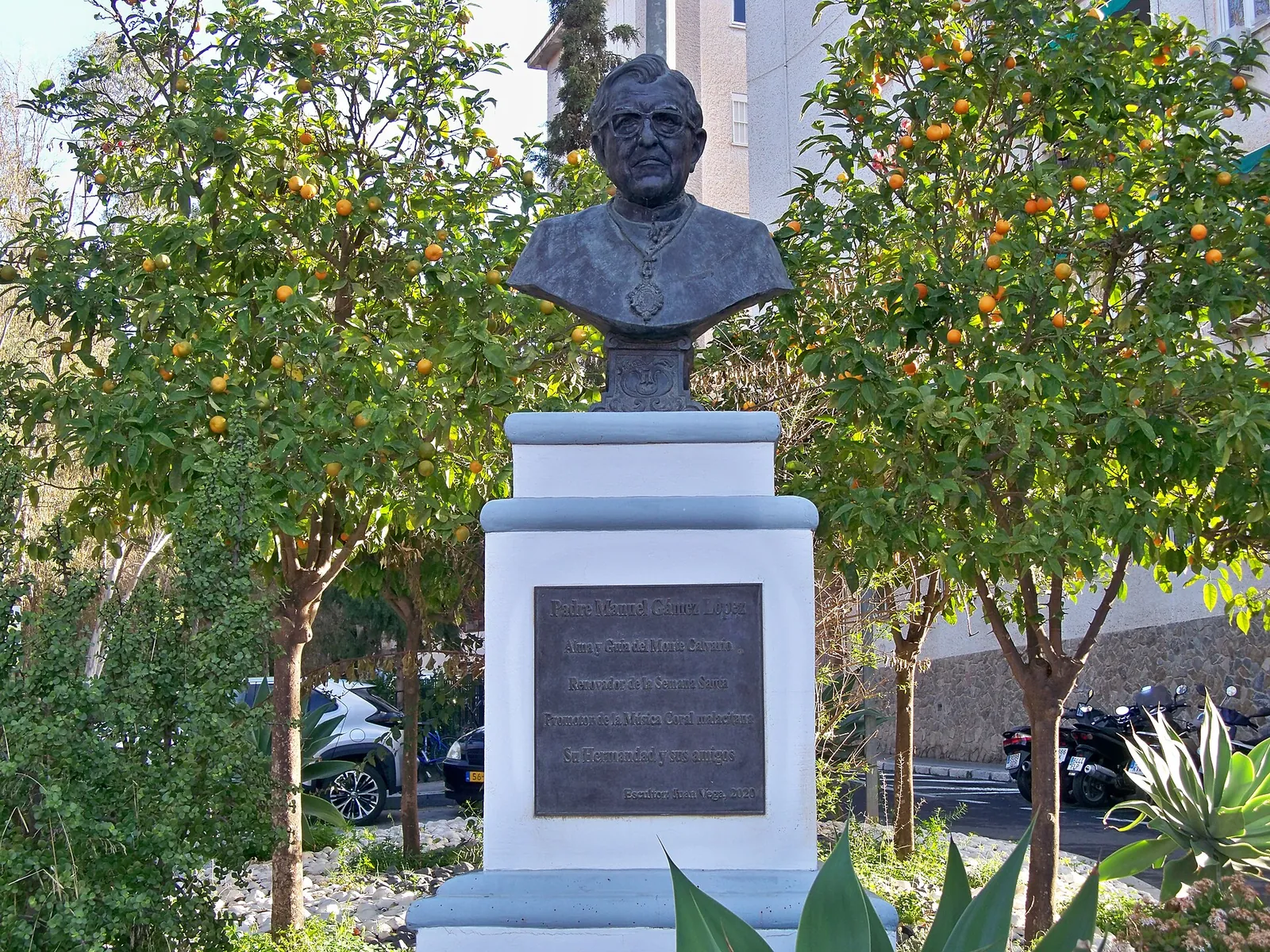 Monumento a Manuel Gámez López