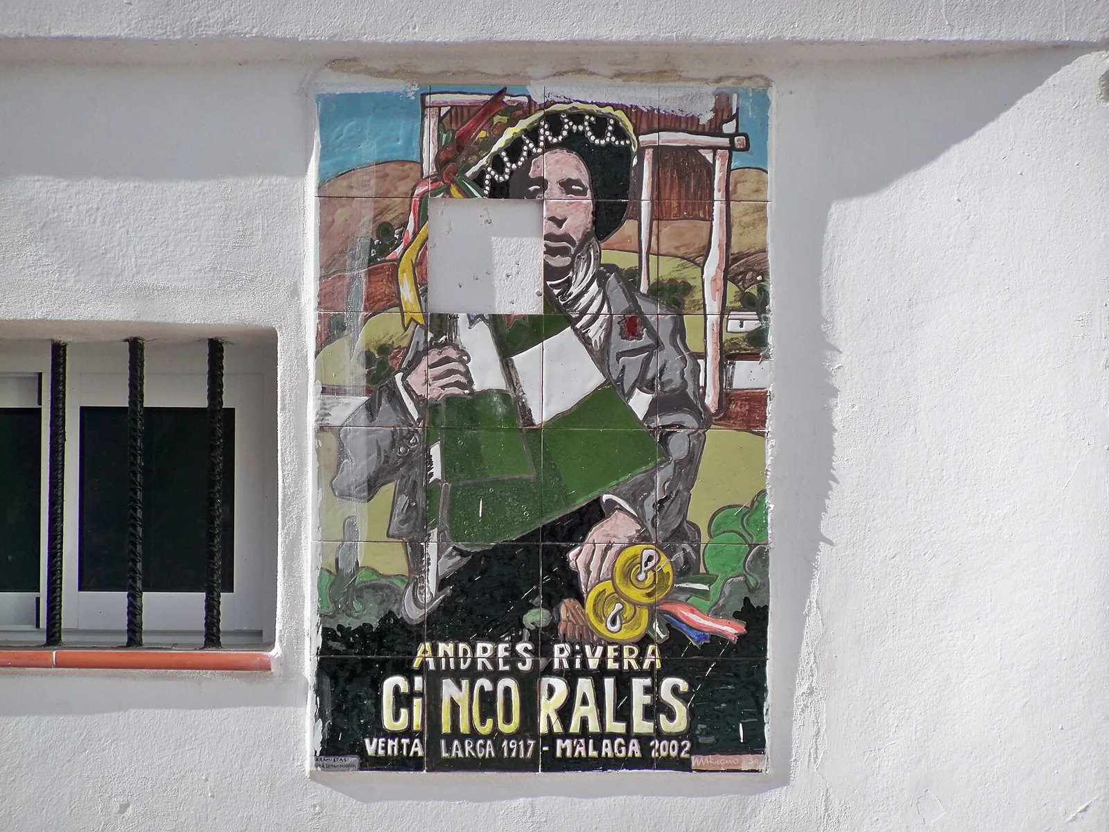 Placa a Juan Medina