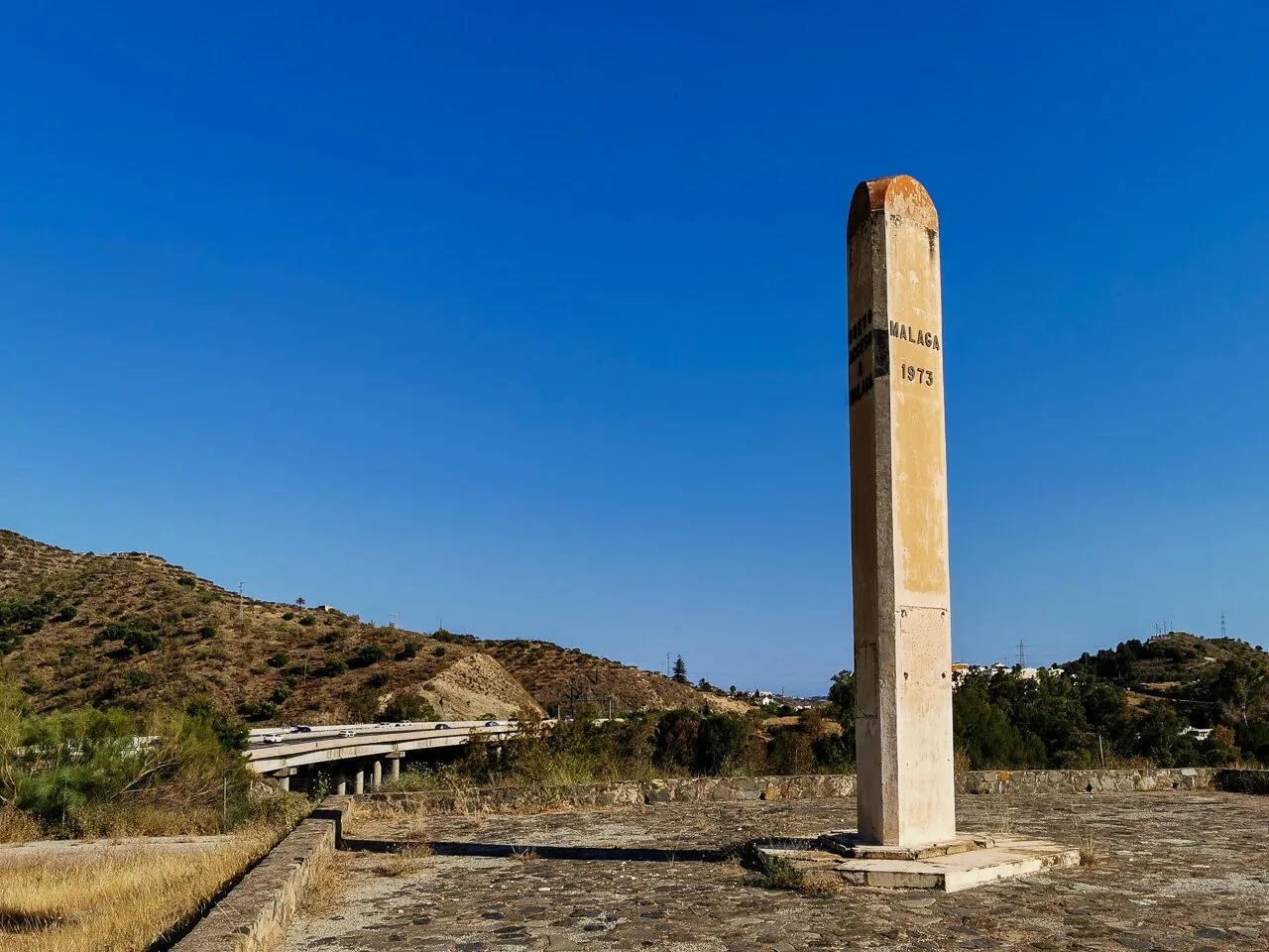 Monumento al Nuevo Acceso a Málaga