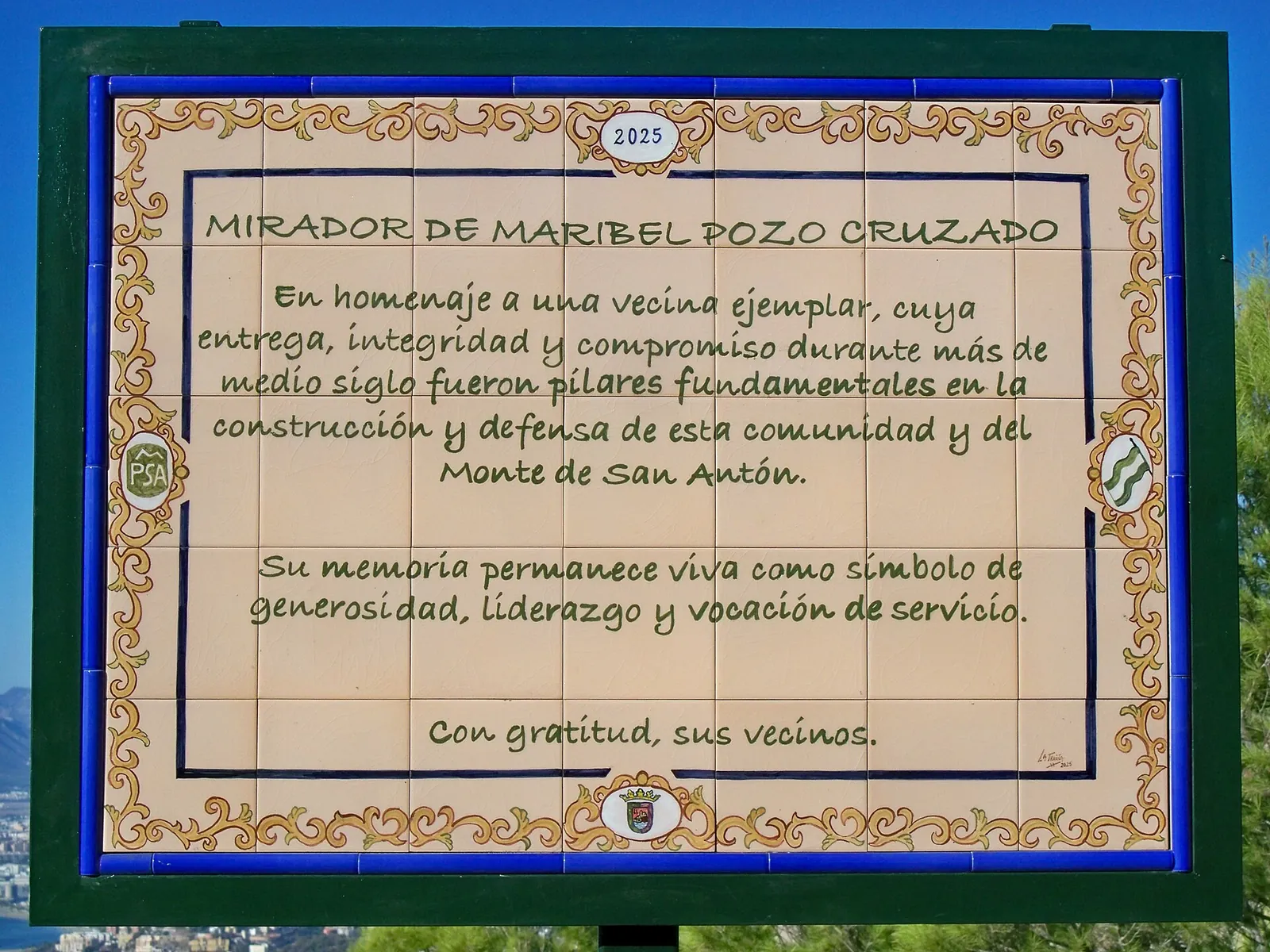 Placa a Maribel Pozo Cruzado