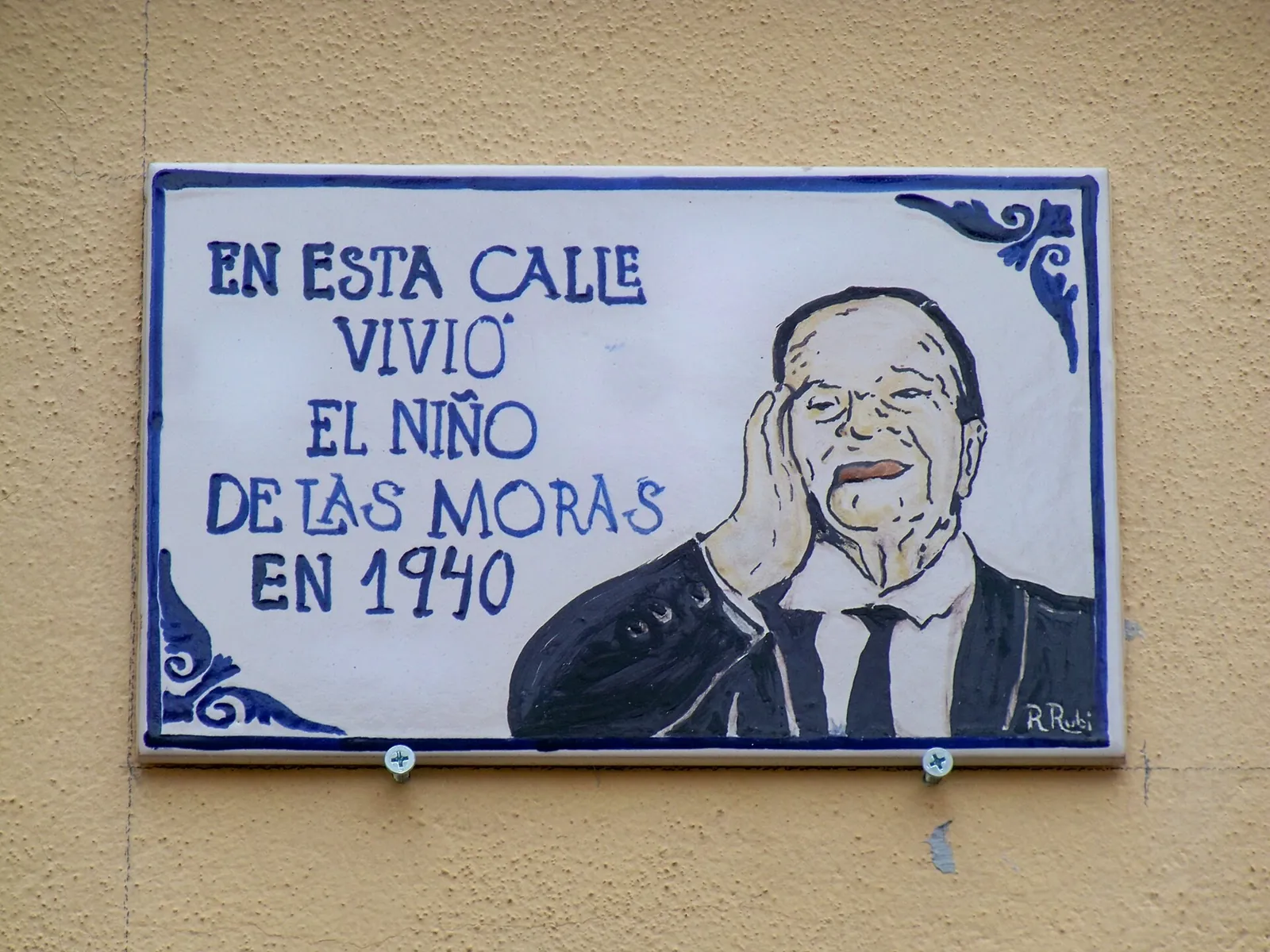 Placa al Niño de las Moras