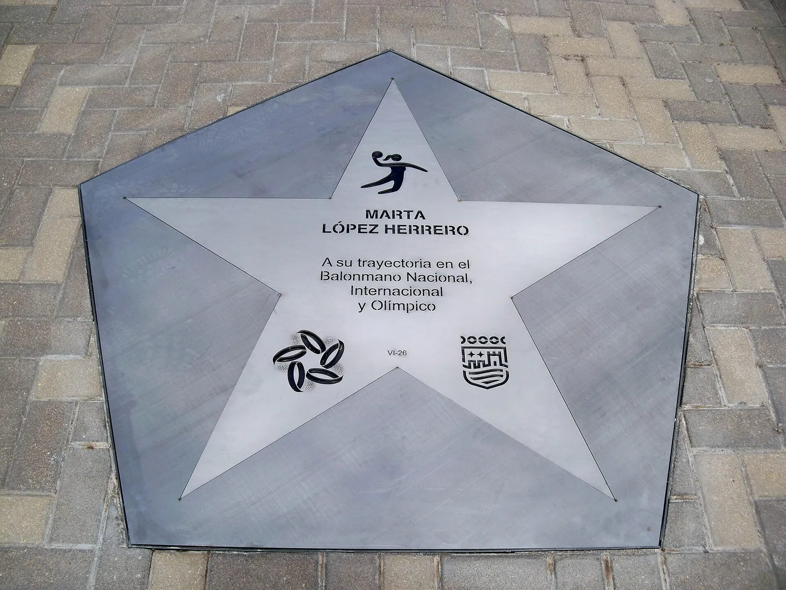 Placa a Marta López Herrero