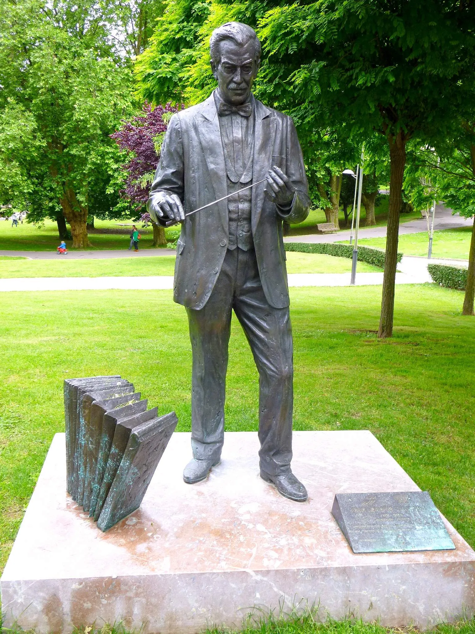 Homenaje a Josu Loroño