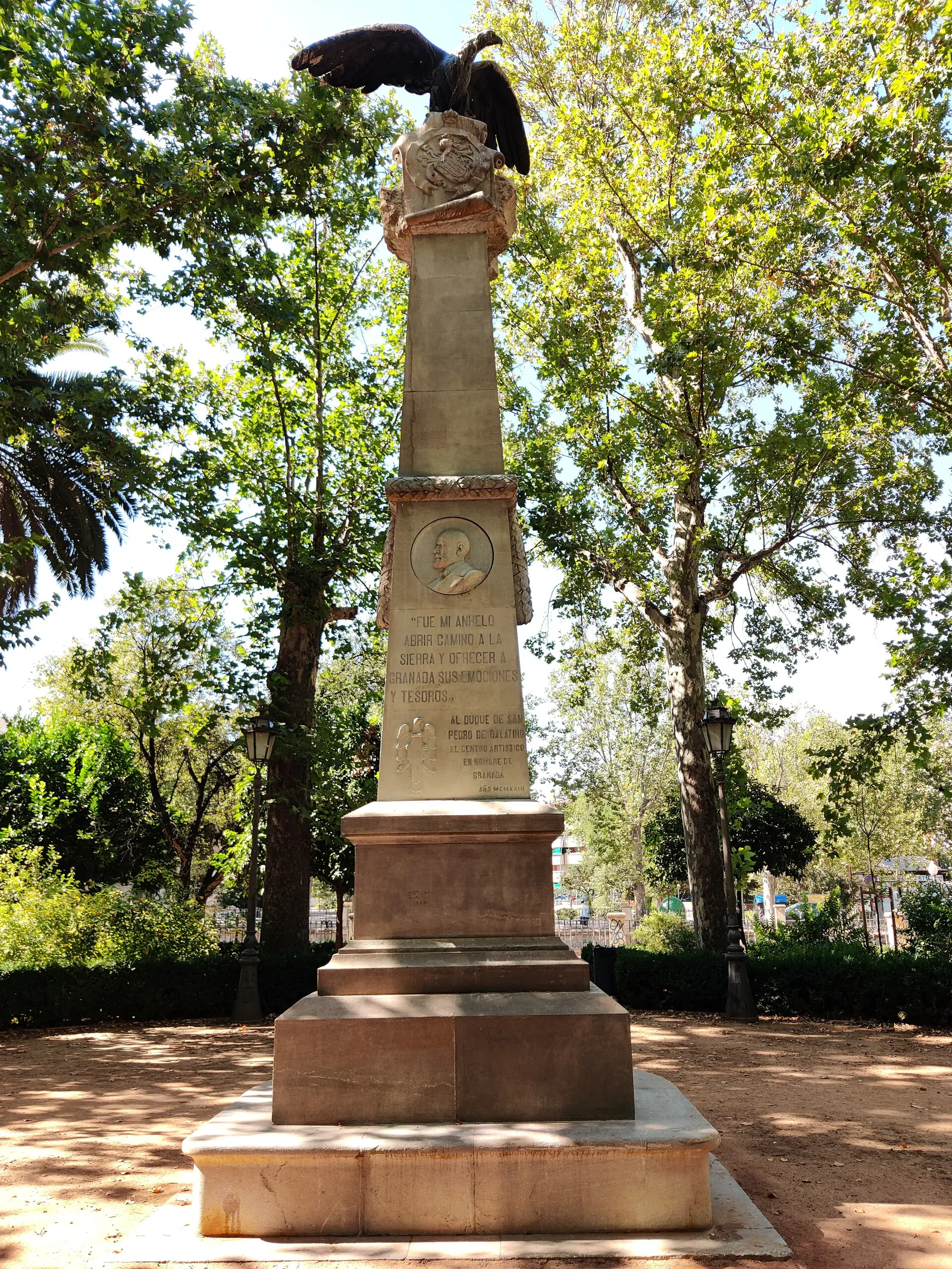 Monumento al Duque de San Pedro de Galatino
