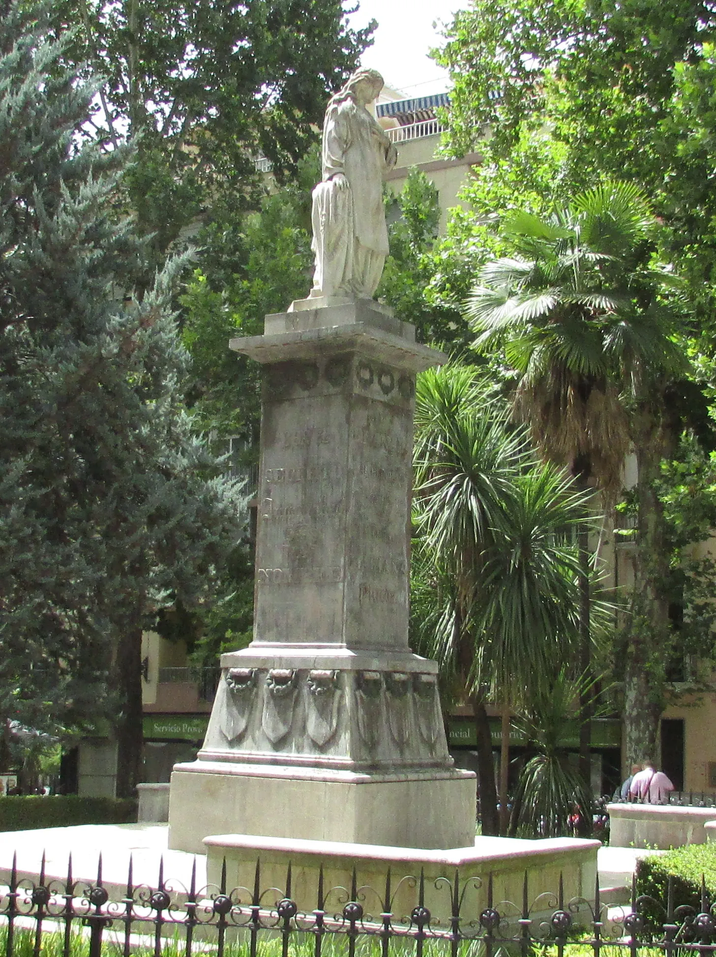 Monumento a Mariana Pineda