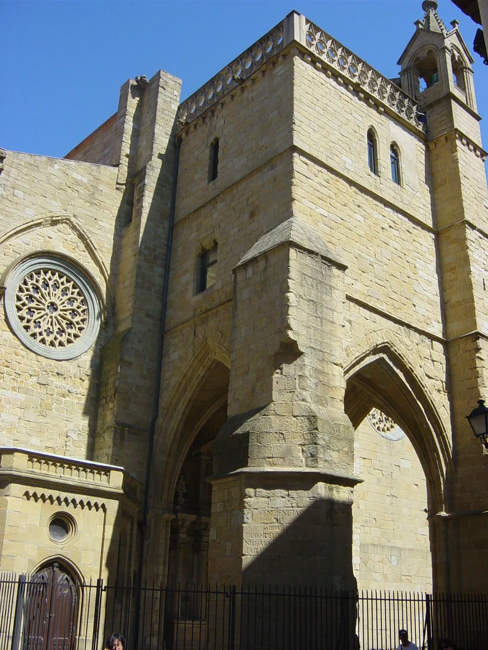 San Vicente eliza