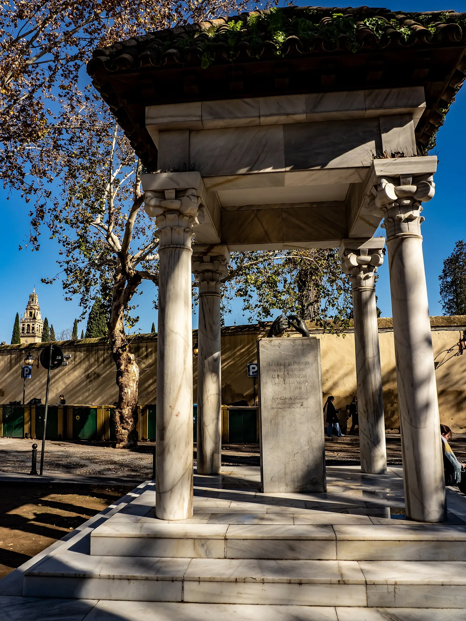 Monumento a los Enamorados