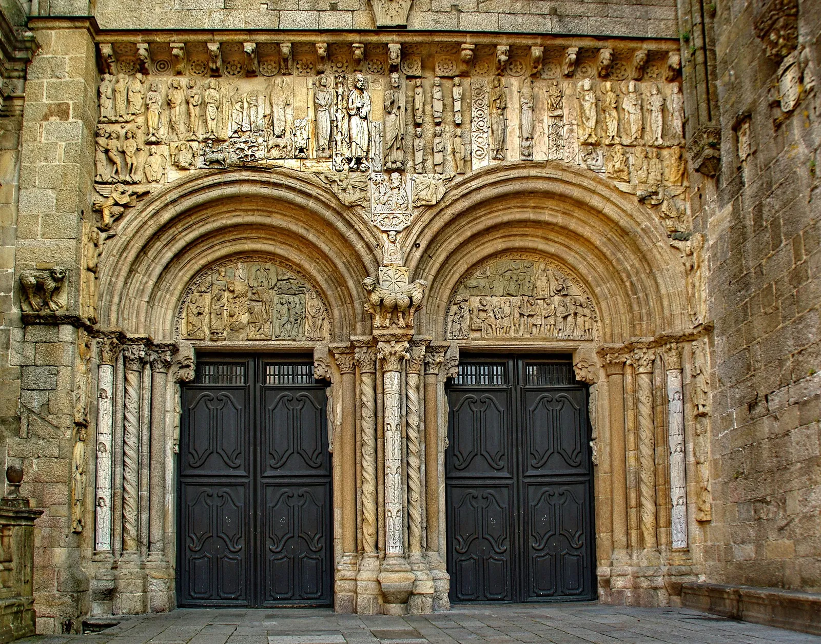 Fachada das Pratarías