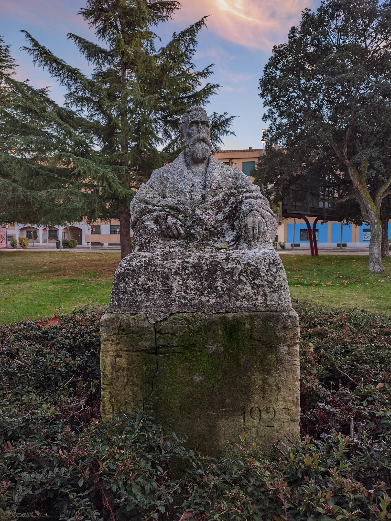 Busto de Tomás Bretón