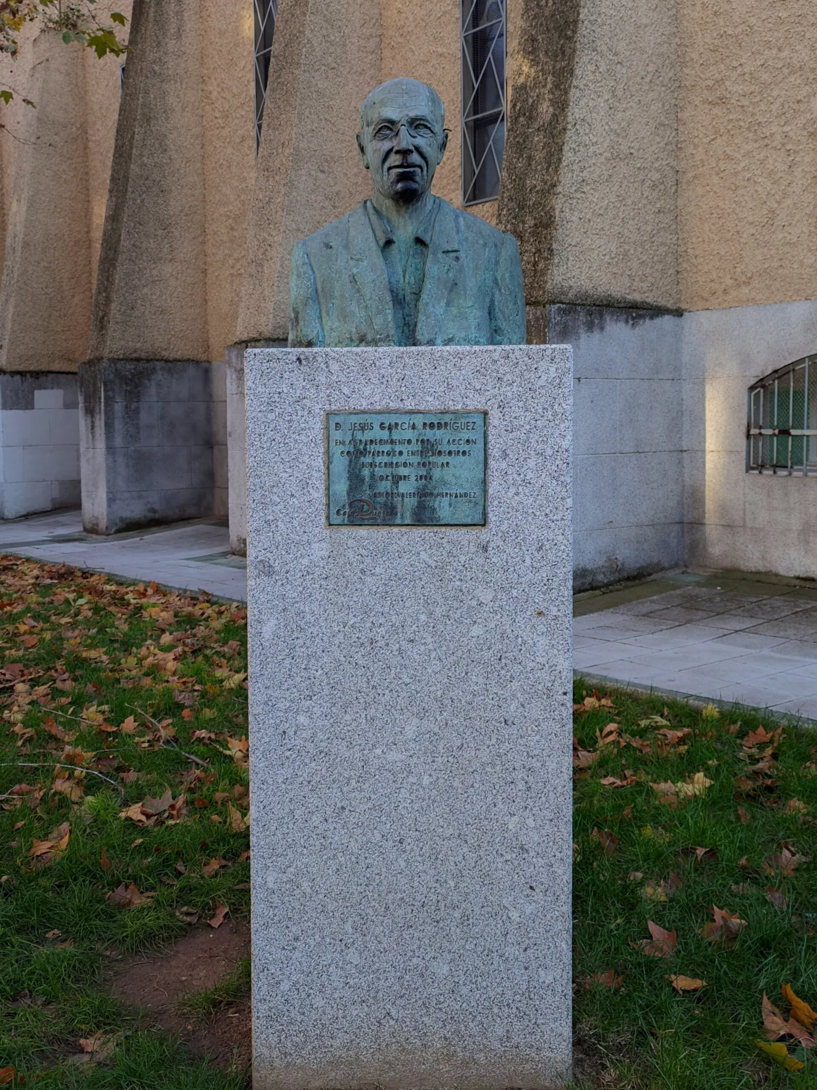 Busto Jesús García Rodríguez