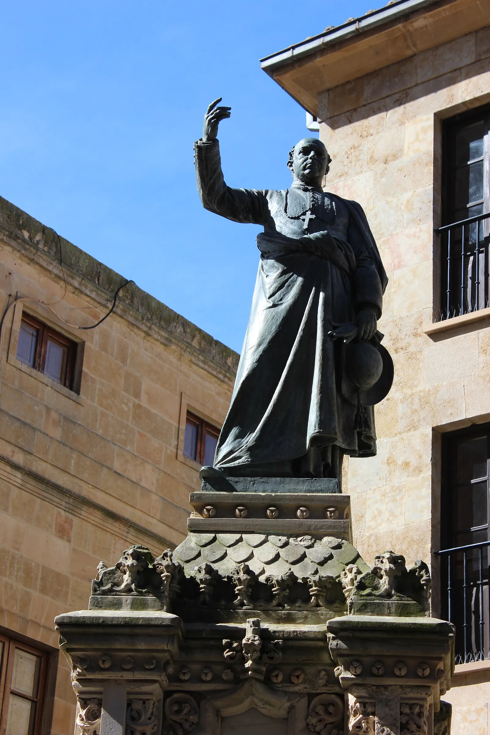 Monumento al Padre Cámara