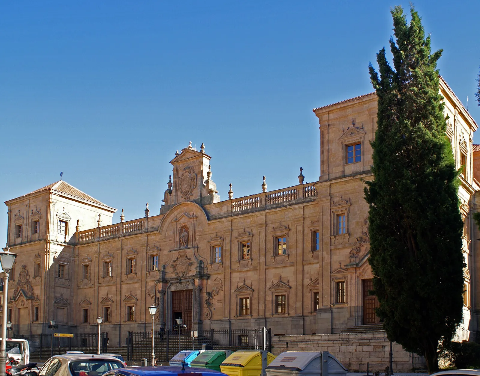 Colegio de Calatrava